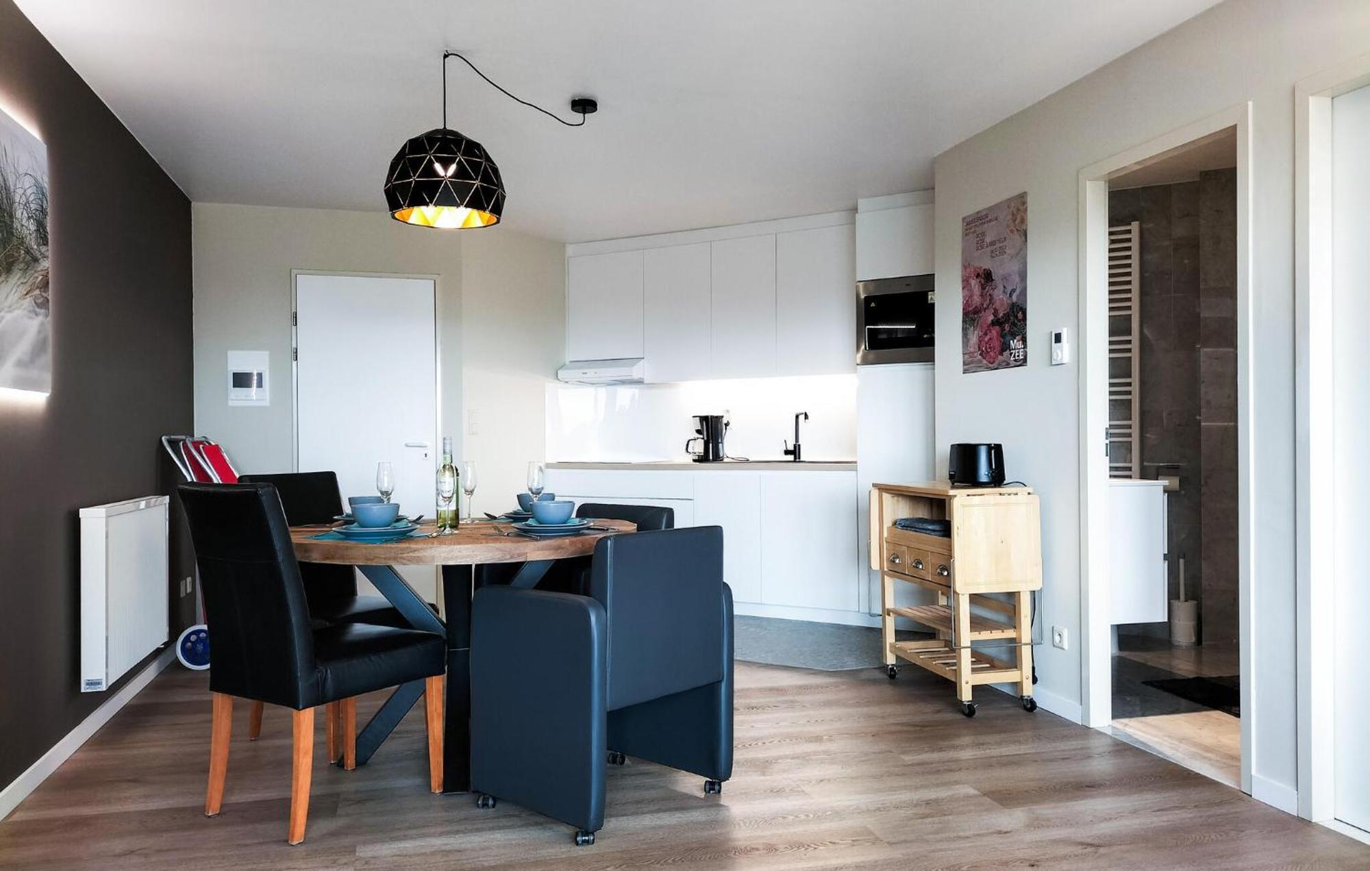 Appartement 1 Bedroom Stunning In *
