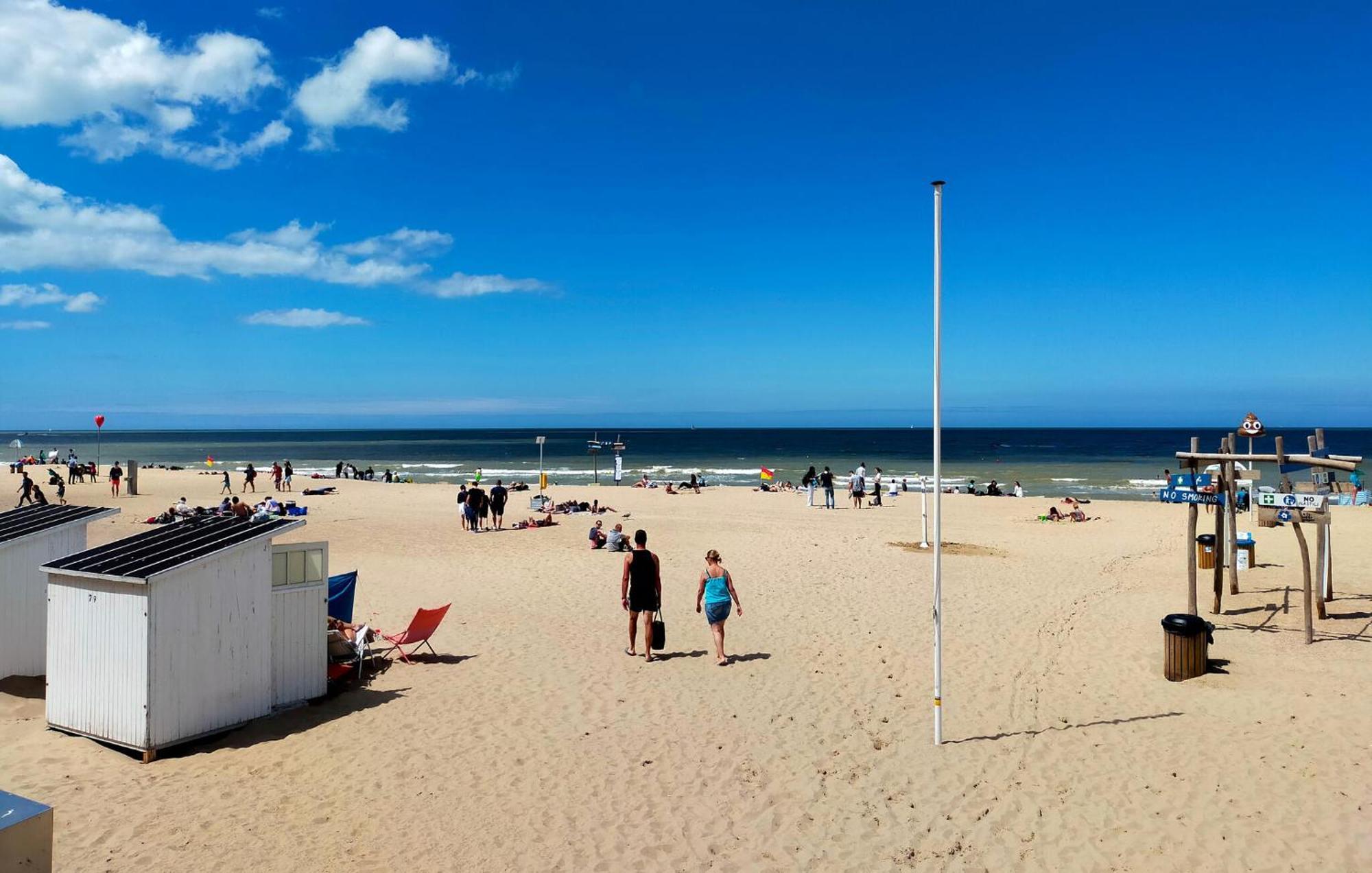 1 Bedroom Stunning In * Oostende